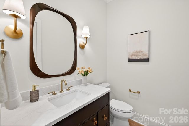 1316 Holmes Drive, Charlotte, NC 28209