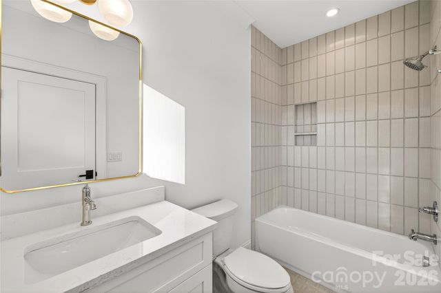 1316 Holmes Drive, Charlotte, NC 28209