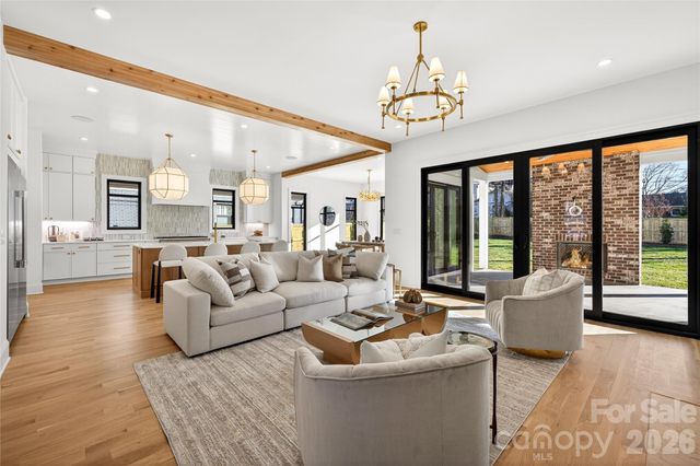 1316 Holmes Drive, Charlotte, NC 28209