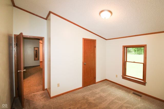 1300 S County Road 175 W, North Vernon, IN 47265