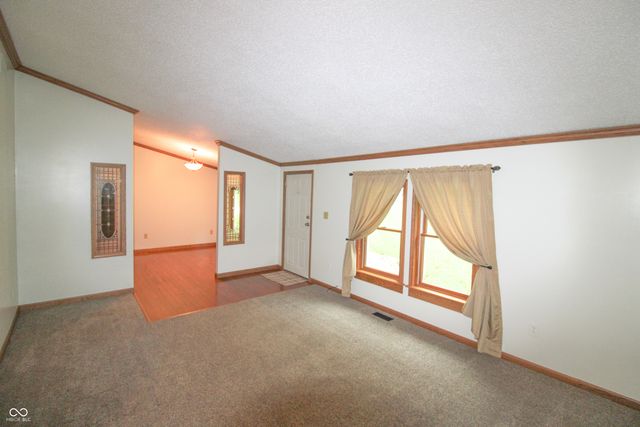 1300 S County Road 175 W, North Vernon, IN 47265
