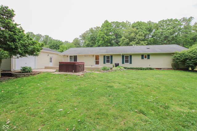 1300 S County Road 175 W, North Vernon, IN 47265