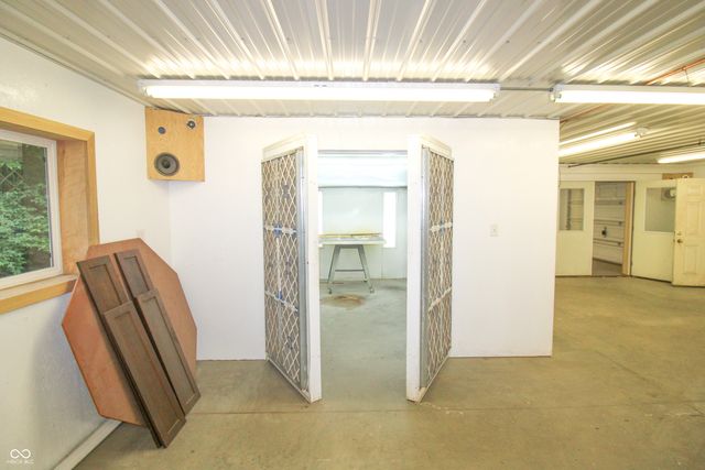 1300 S County Road 175 W, North Vernon, IN 47265