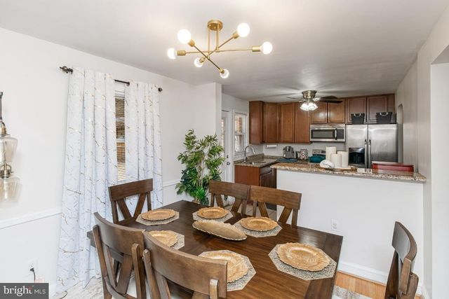 7211 BELTZ DR, District Heights, MD 20747