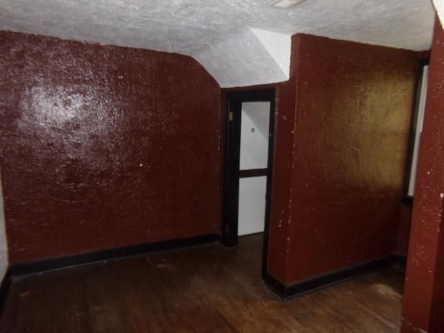 64 Marne Road, Huntington, WV 25705
