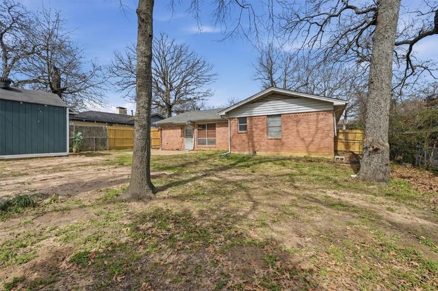 124 Mark Drive, Denison, TX 75021