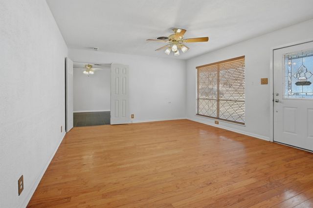 124 Mark Drive, Denison, TX 75021