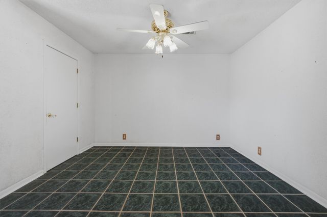 124 Mark Drive, Denison, TX 75021