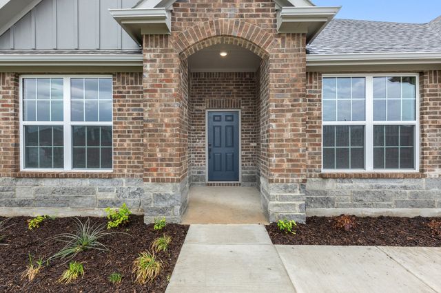 209 Briarwood Drive, Nevada, TX 75173