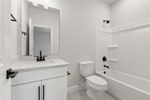209 Briarwood Drive, Nevada, TX 75173