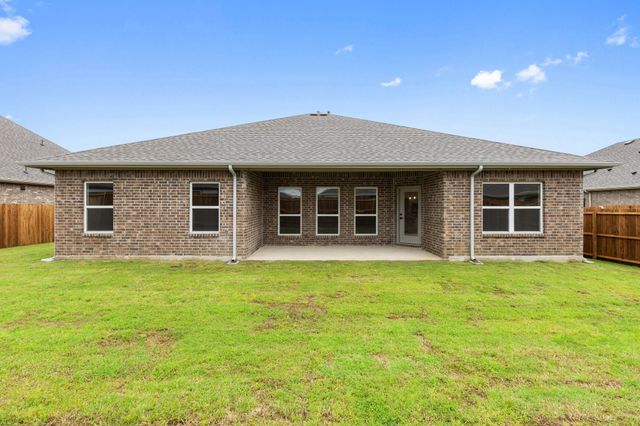 209 Briarwood Drive, Nevada, TX 75173