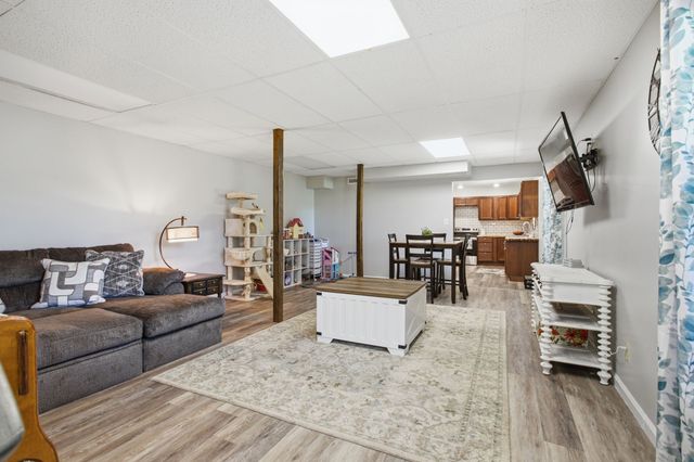 1330 Chippendale Circle, Columbia, TN 38401