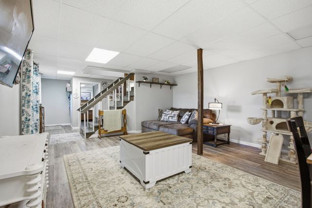 1330 Chippendale Circle, Columbia, TN 38401