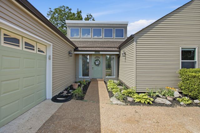1330 Chippendale Circle, Columbia, TN 38401