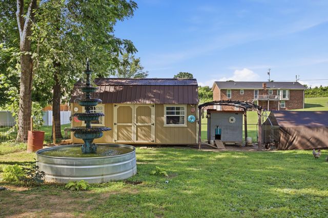 1330 Chippendale Circle, Columbia, TN 38401