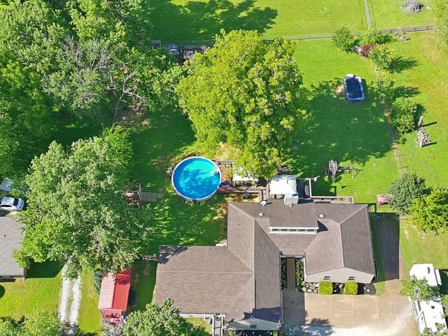 1330 Chippendale Circle, Columbia, TN 38401