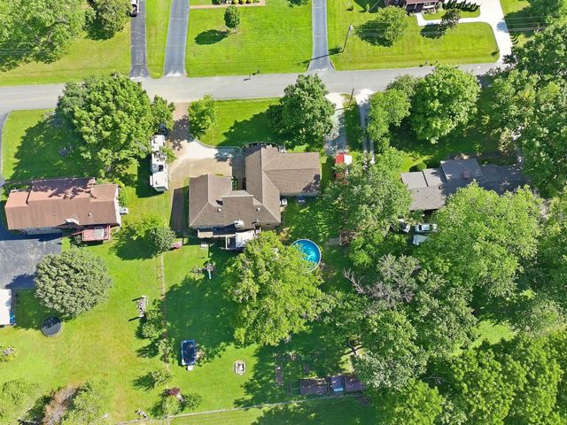 1330 Chippendale Circle, Columbia, TN 38401