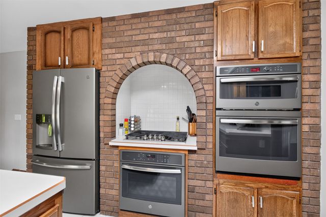 3708 SW 29th Street, Des Moines, IA 50321