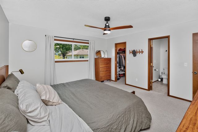 3708 SW 29th Street, Des Moines, IA 50321