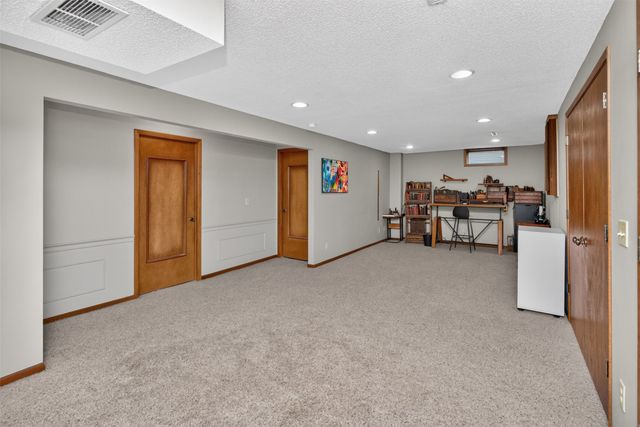 3708 SW 29th Street, Des Moines, IA 50321