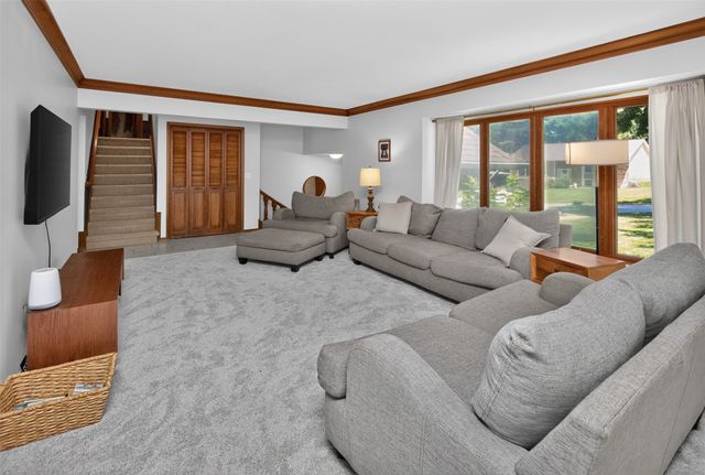 3708 SW 29th Street, Des Moines, IA 50321