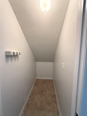 10415 BUTTERFLY WING COURT, Riverview, FL 33578