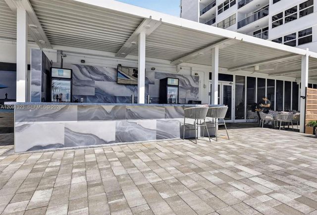 1890 S Ocean Drive 702, Hallandale Beach, FL 33009