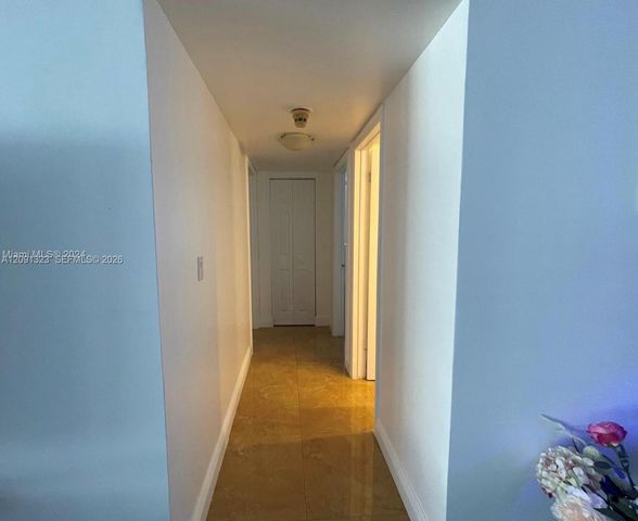 1890 S Ocean Drive 702, Hallandale Beach, FL 33009