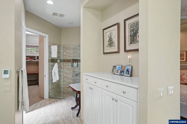 3348 Championship Dr S, Salem, OR 97302