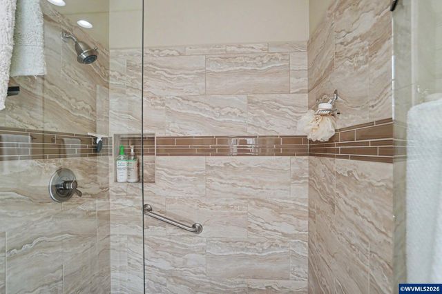 3348 Championship Dr S, Salem, OR 97302