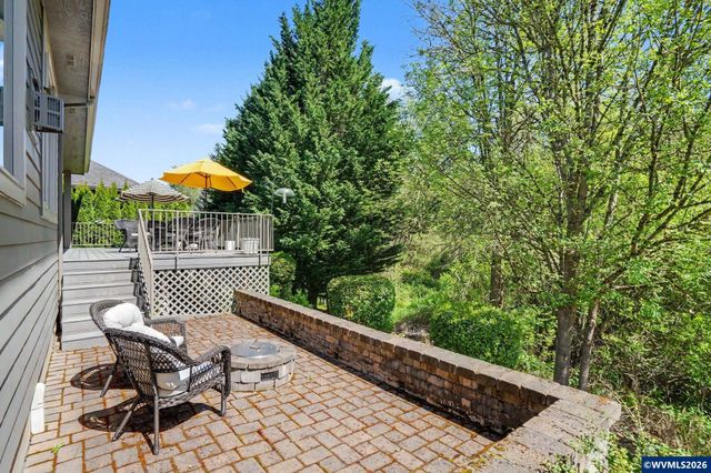 3348 Championship Dr S, Salem, OR 97302