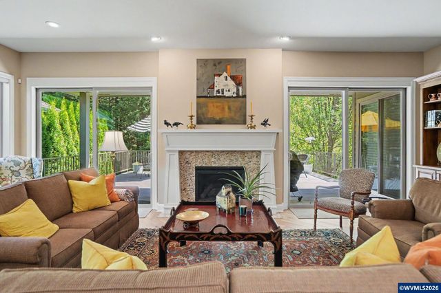 3348 Championship Dr S, Salem, OR 97302