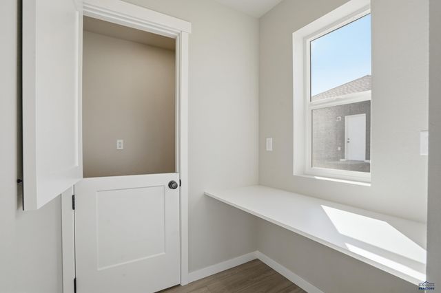 251 N VALLEY DR, Rapid City, SD 57703