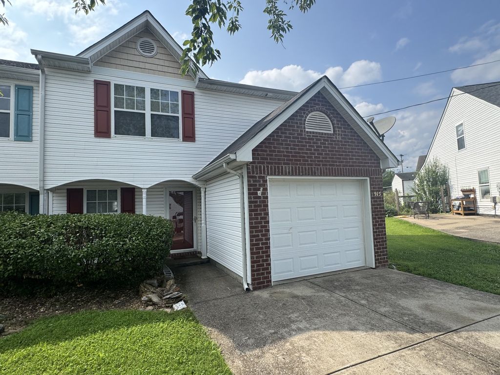 915 Tapoco Ct, Smyrna, TN 37167