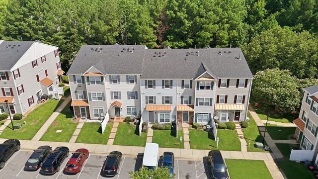2225 Raven Road 104, Raleigh, NC 27614