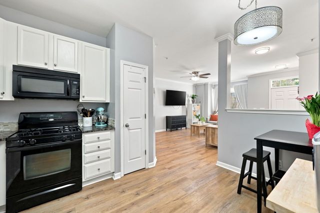 2225 Raven Road 104, Raleigh, NC 27614