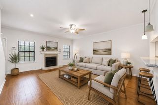 9850 Pagewood Lane 1305, Houston, TX 77042