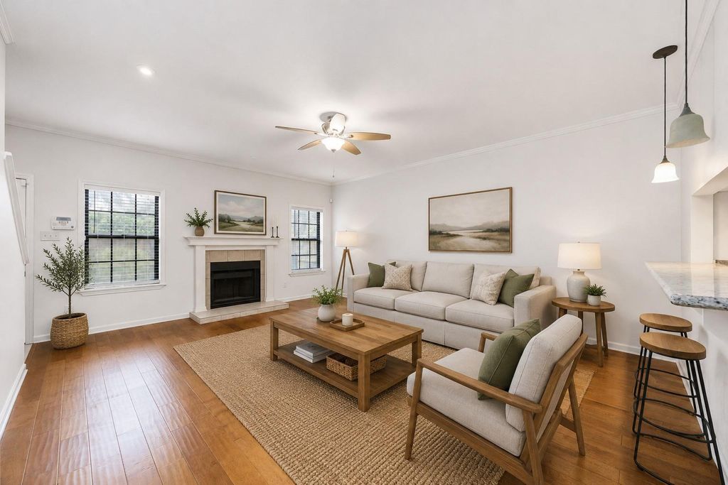 9850 Pagewood Lane 1305, Houston, TX 77042