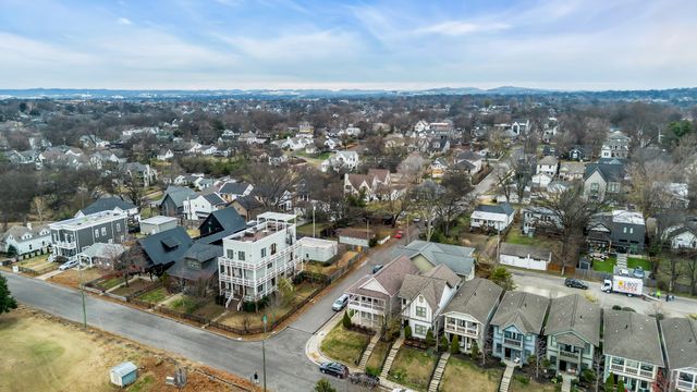 1801A Sevier St, Nashville, TN 37206