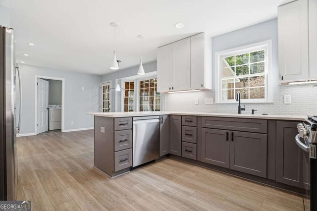 4040 Candler Lake West NE, Atlanta, GA 30319