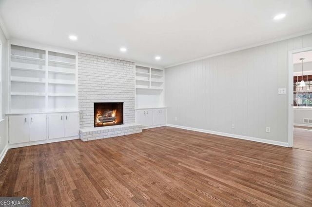 4040 Candler Lake West NE, Atlanta, GA 30319