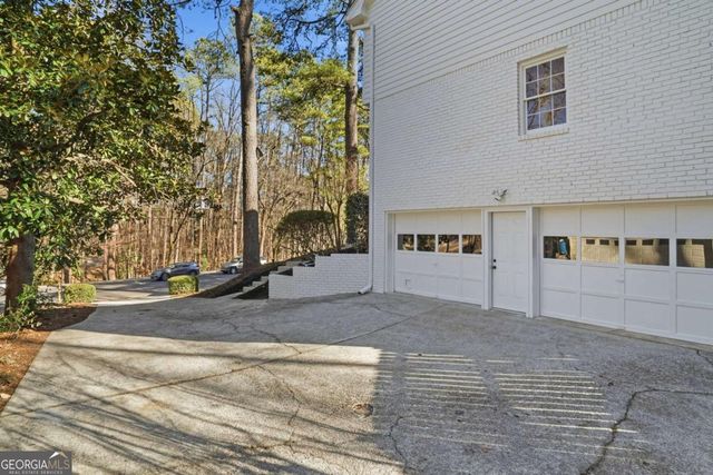 4040 Candler Lake West NE, Atlanta, GA 30319