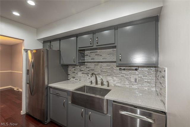 10297 Independence Drive, North Royalton, OH 44133