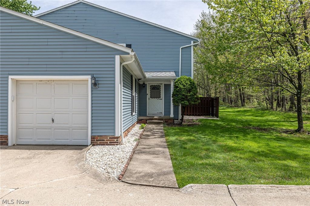 10297 Independence Drive, North Royalton, OH 44133
