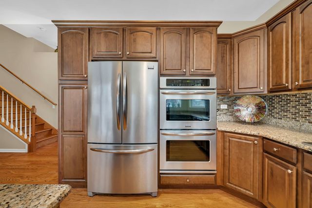 145 S Primrose Drive, Coal City, IL 60416