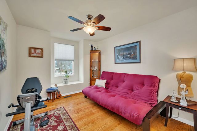 145 S Primrose Drive, Coal City, IL 60416