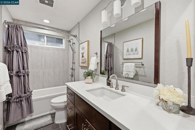 4020 Moselle, Pleasanton, CA 94566