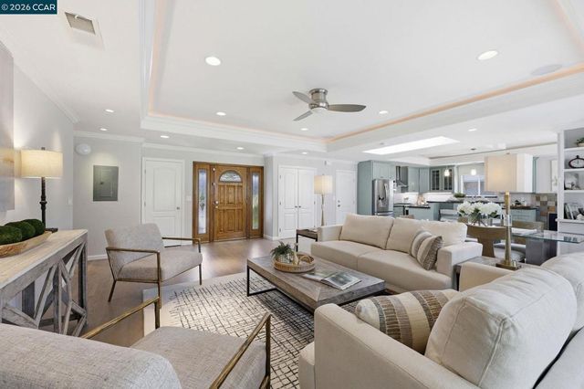 4020 Moselle, Pleasanton, CA 94566