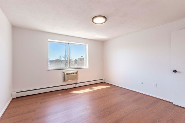 287 Harvard St. 71, Cambridge, MA 02141