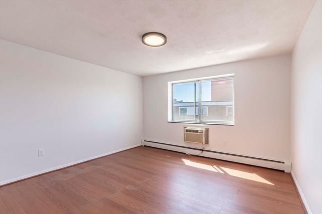 287 Harvard St. 71, Cambridge, MA 02141